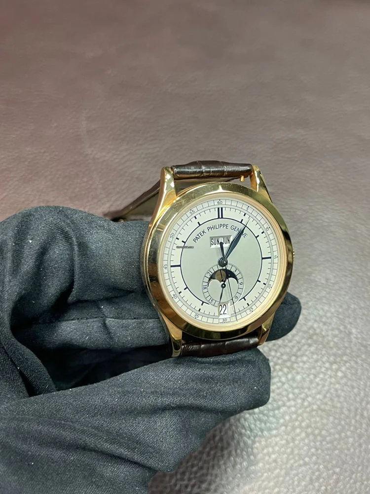 Patek Philippe Annual Calendar 5396R-001